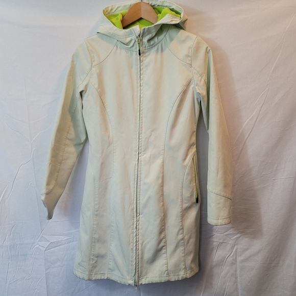 Mondetta Performance Jacket - Picture 7 of 10